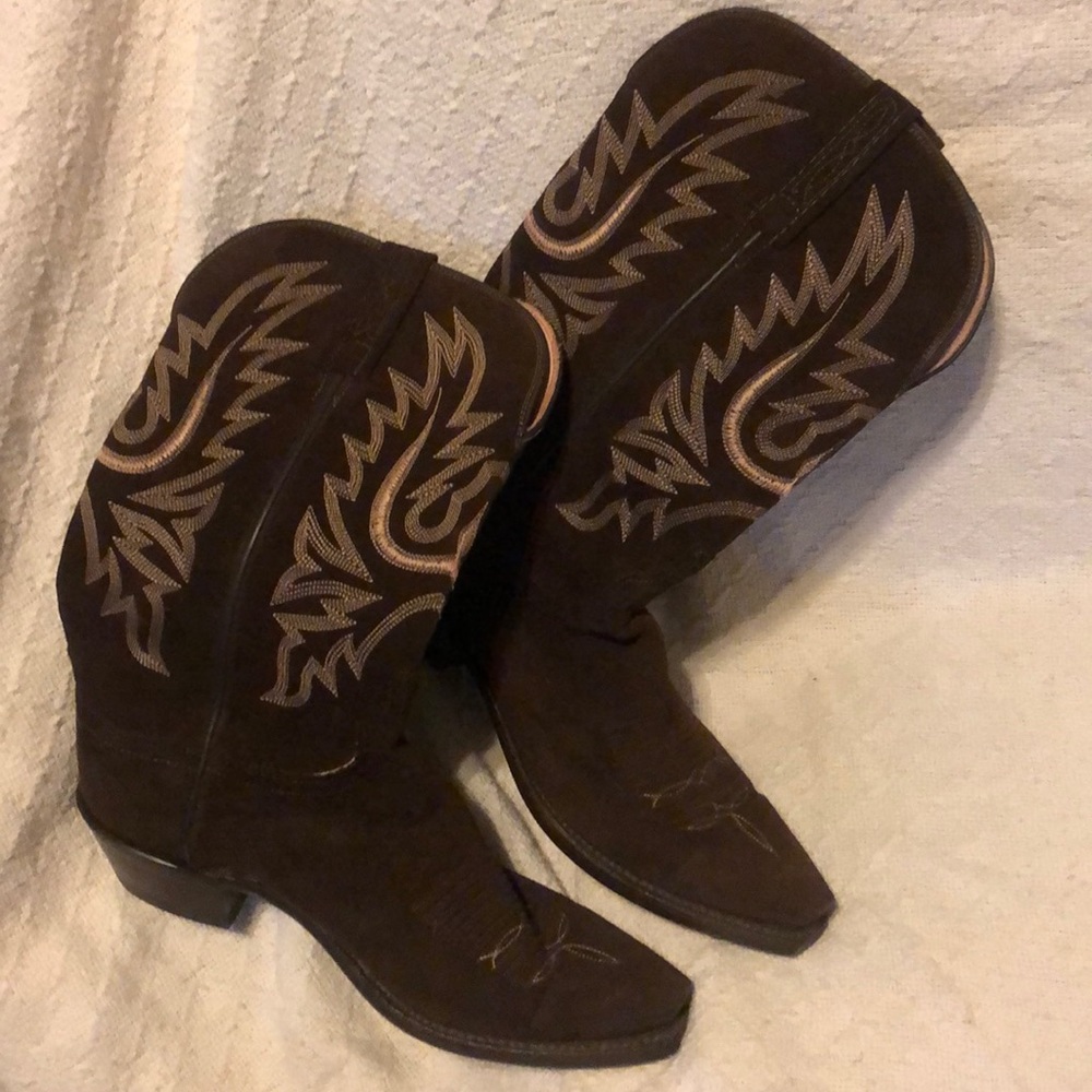 Barely worn Lucchese boots! EXCELLENT CONDITION!